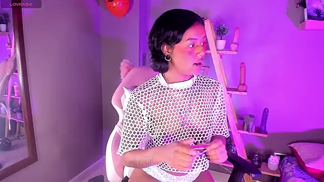 nyxmoonhells online show from November 14, 9:37 pm