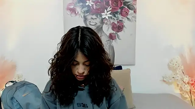 liily grey online show from October 2, 1:27 pm