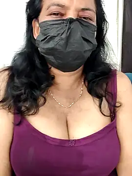 mallu-lover online show from May 22, 9:40 am