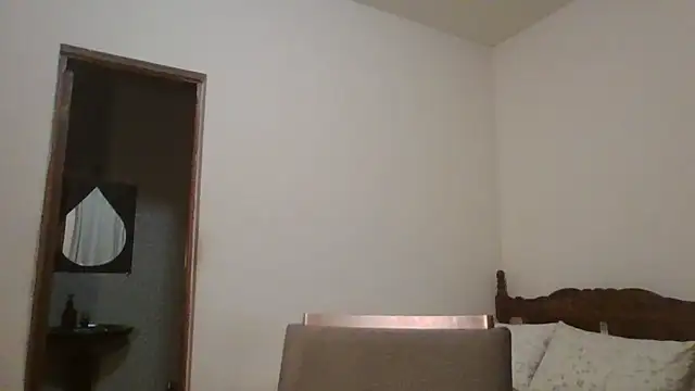 serenaaa00 online show from September 25, 12:43 am