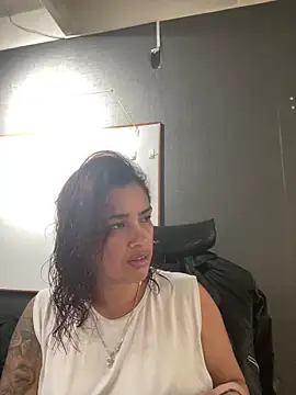 Snapshot of Camila_Garcia_ chatting on September 27, 1:51 pm Camila Garcia online show from September 27, 1:51 pm