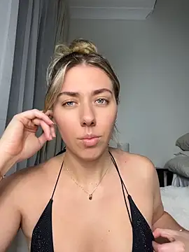 louiseberkeley online show from May 23, 9:51 am