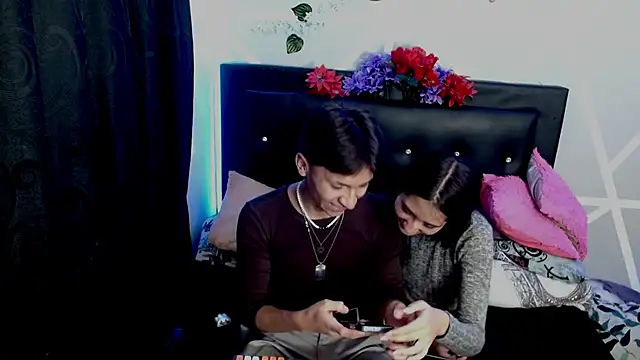COZY7COUPLE online show from September 30, 11:53 pm