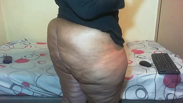 XXXBBMWCAROL online show from October 2, 4:50 am