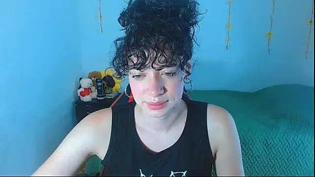 sajecrismaa online show from May 4, 9:29 pm