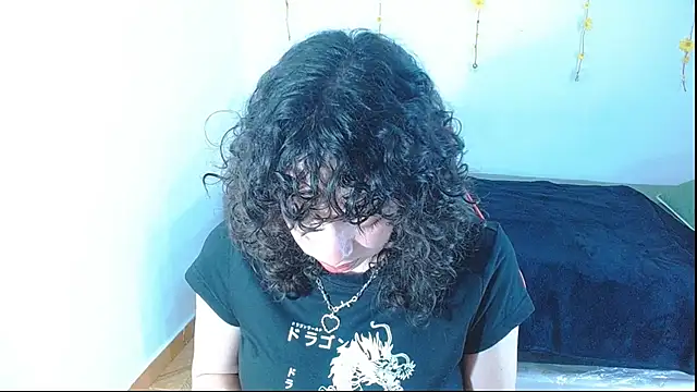 sajecrismaa online show from May 13, 9:31 pm