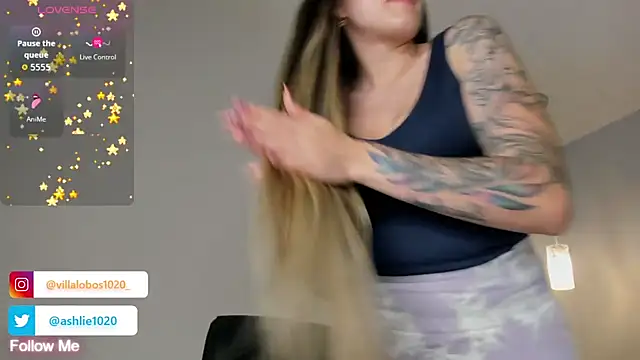 MiaVillalobos online show from October 29, 12:09 pm