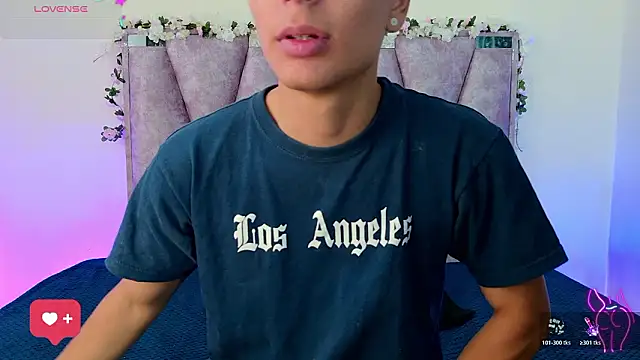 lana and liam  online show from March 13, 11:22 am