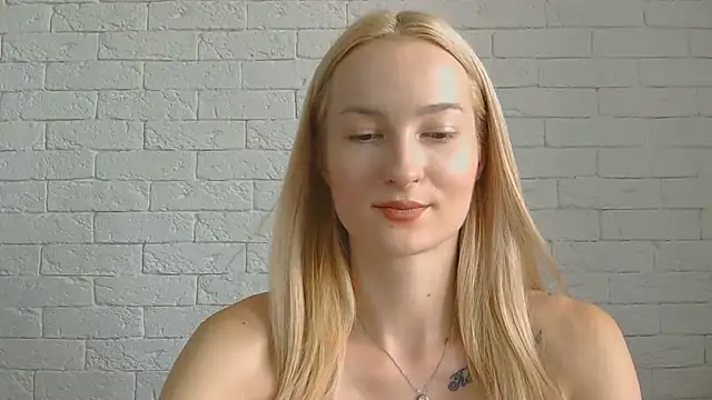 Alice Sweet 01 online show from July 25, 11:28 am
