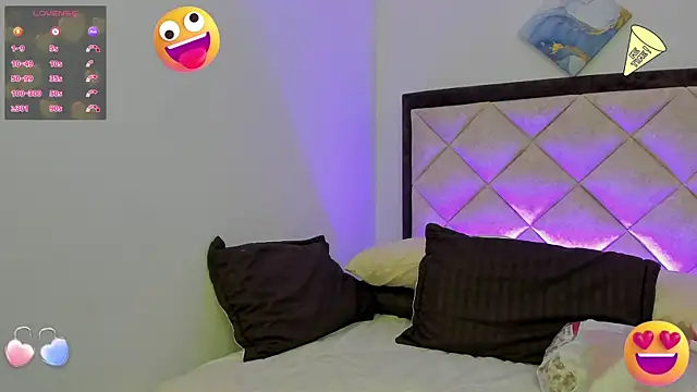 bravepetunia online show from November 8, 3:17 pm