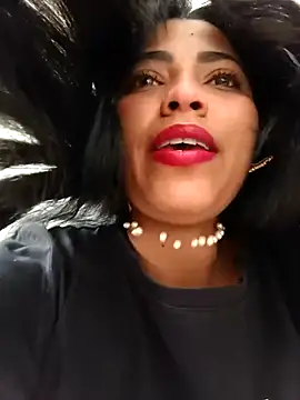 Vikyvoyeur online show from February 4, 6:22 pm