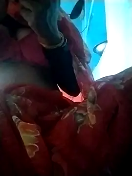 Hot-qwer online show from April 9, 3:31 am