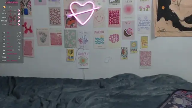 triplebakaaa online show from March 17, 8:46 pm