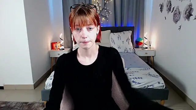 AveryLia online show from September 20, 11:25 pm