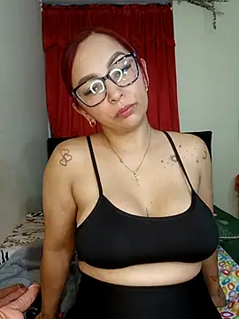 Vamanda05 online show from September 12, 5:41 am