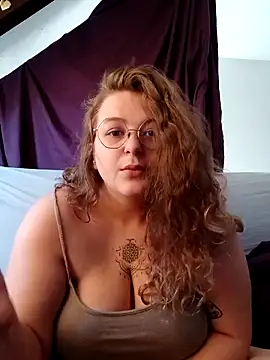 LilouCuriosity online show from September 11, 12:16 pm