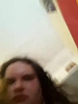 Fxckc4rl3yellis99 online show from June 21, 2:37 am