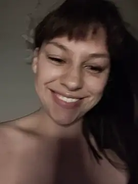 AlanaDesire online show from November 19, 2:33 am