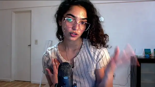 Ariagal online show from October 9, 8:57 pm