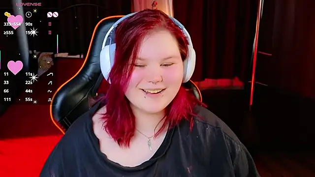 fillisfox  online show from March 22, 11:49 am