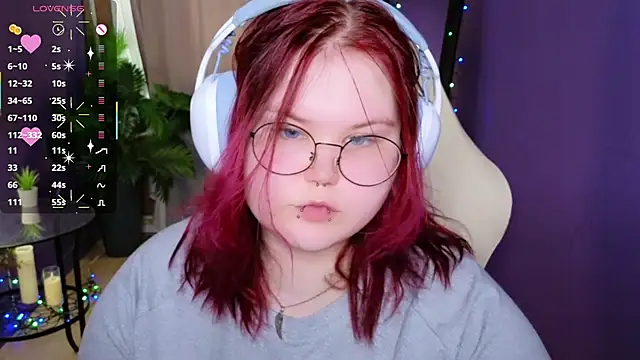 fillisfox  online show from March 27, 11:22 am