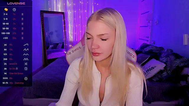 AnyaTaylor  online show from May 4, 2:04 am