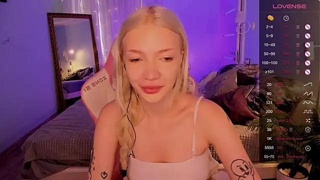 AnyaTaylor  online show from July 6, 1:55 am
