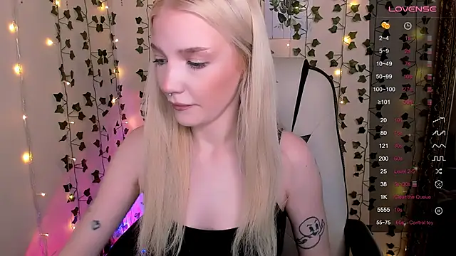 AnyaTaylor  online show from February 18, 8:13 am