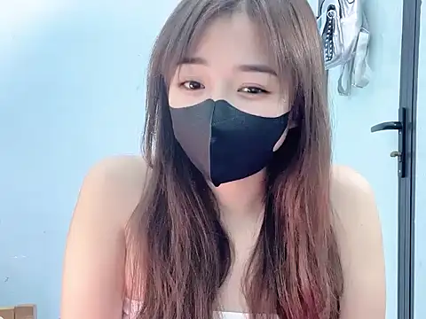 Snapshot of Tinaa-22 chatting on September 9, 3:01 pm Tinaa-22 online show from September 9, 3:01 pm