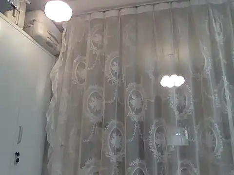 Mia 8 online show from January 17, 9:39 am