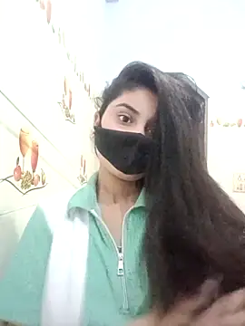 Hot-Soniya733 online show from December 2, 8:22 pm