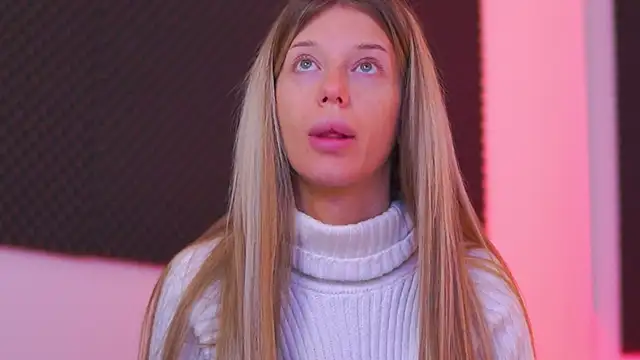 EllieRedd online show from January 7, 4:05 am