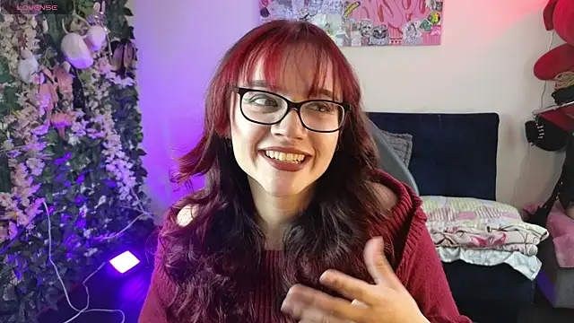 MiaVelvetDoll online show from May 7, 2:32 pm