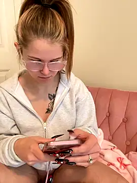 Riley ray69 online show from October 26, 5:52 pm