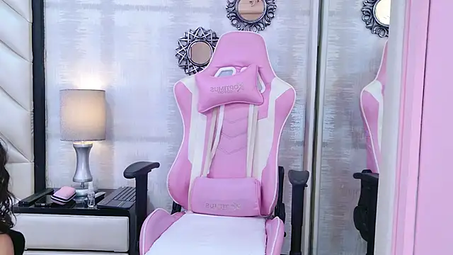 AtheneaCross online show from January 5, 7:28 pm