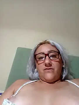 Samantha6767x online show from March 28, 2:11 am