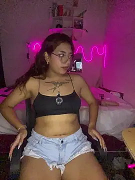 SoftLady S33 online show from March 21, 3:22 am