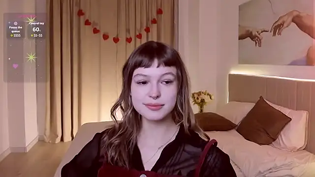 Lisa Blossom online show from February 25, 6:34 am