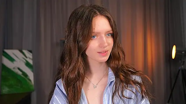 Snapshot of DeanneBlose chatting on September 26, 4:10 am DeanneBlose online show from September 26, 4:10 am