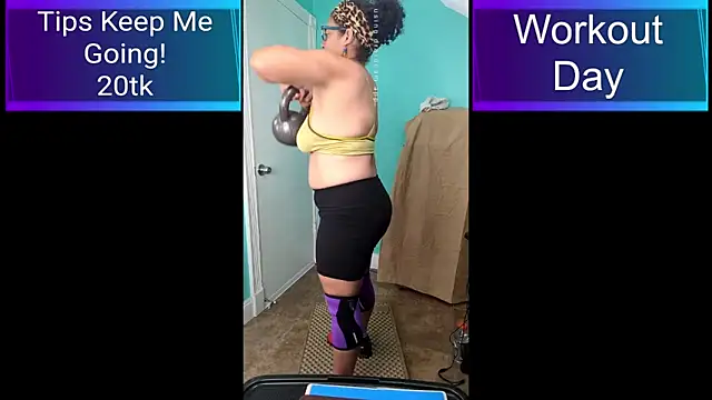 Snapshot of nsfwismorefun chatting on September 19, 10:31 pm nsfwismorefun online show from September 19, 10:31 pm
