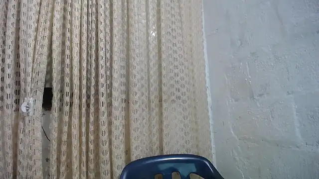 gabbyparker  online show from May 5, 9:56 am