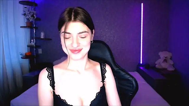 Dianaa Lee0 online show from May 21, 3:10 pm