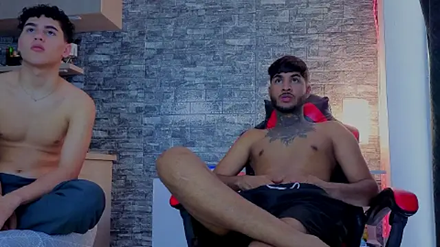 Theimperialboys  online show from May 23, 9:35 pm