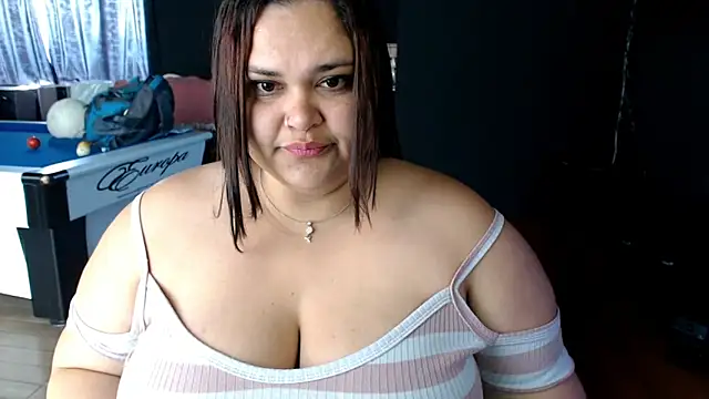 letzia77  online show from October 4, 1:50 pm