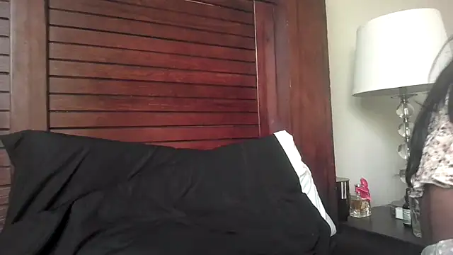 Marlowlovee online show from October 5, 12:48 am