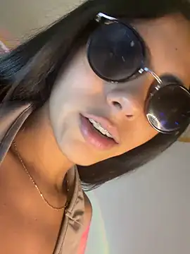 LilybethGray online show from May 5, 9:07 pm