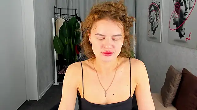 Wanda Gomez online show from May 22, 1:31 pm