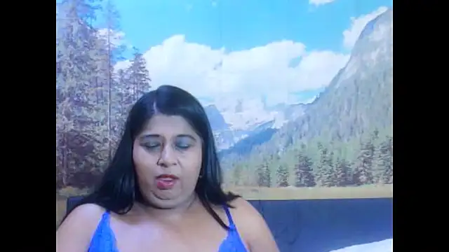 indianhoney694u online show from March 25, 5:44 am