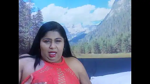 indianhoney694u online show from March 18, 5:45 am