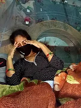 priyastrip314 online show from March 4, 7:09 pm